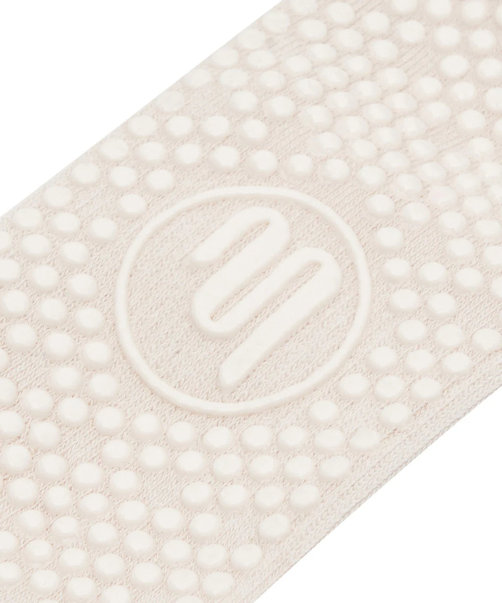 NON SLIP GRIP SOCKS